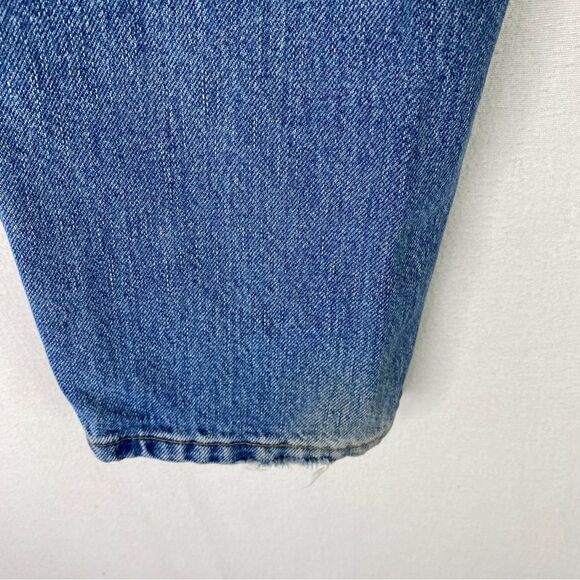 Levi’s Jeans Women’s Blue Vintage 550 Classic Relaxed Tapered Straight Leg Denim - Picture 9 of 10
